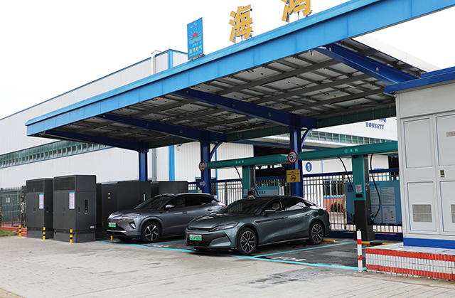 BYD Flash Charging Enhances Haihong Integrated Intelligent Optical Storage Fast/Ultra-Fast Charging Station 